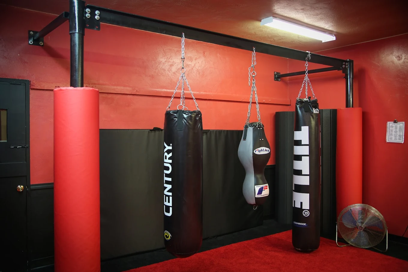 hanging bags room